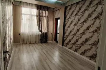 Satılır Yeni Tikili 8-ci Kilometrdə