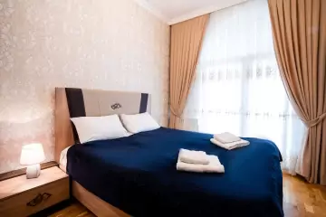 Günlük Kirayə Yeni Tikili 8-ci Kilometrdə