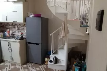 Satılır Yeni Tikili Qurtuluş 93da