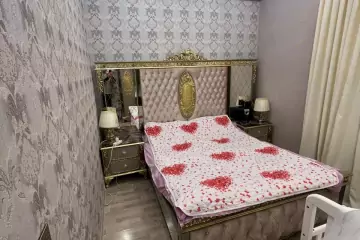 Satılır Yeni Tikili Masazırda