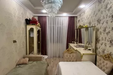 Satılır Yeni Tikili Masazırda