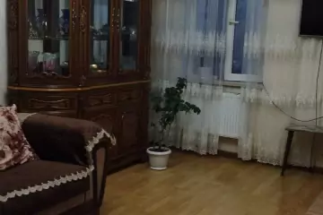 Satılır Köhnə Tikili Köhnə Günəşlidə