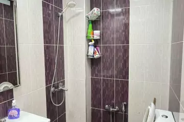 Satılır Yeni Tikili Yeni Yasamalda
