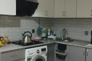 Satılır Köhnə Tikili Köhnə Günəşlidə