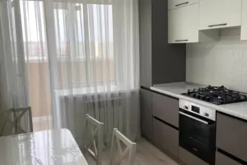 Günlük Kirayə Yeni Tikili 8-ci Kilometrdə