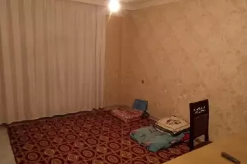 Satılır Yeni Tikili Qurtuluş 93da