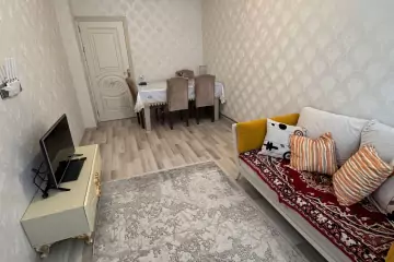 Satılır Yeni Tikili Masazırda