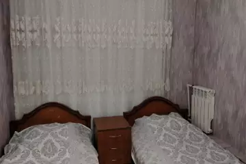 Satılır Köhnə Tikili Bakıxanovda