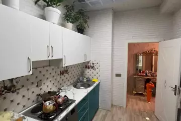 Satılır Yeni Tikili Masazırda