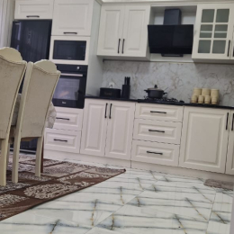 Satılır 3 otaqlı Həyət evi 143 m², 4 sot  torpaq, Buzovna