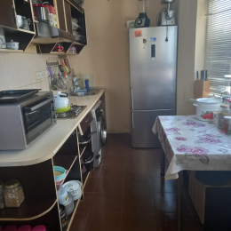 Satılır 3 otaqlı Yeni Tikili 85 m², Bakı kinoteatrı