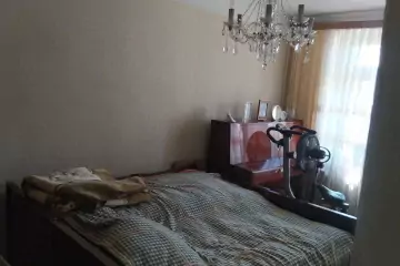 Satılır Köhnə Tikili 8-ci Kilometrdə