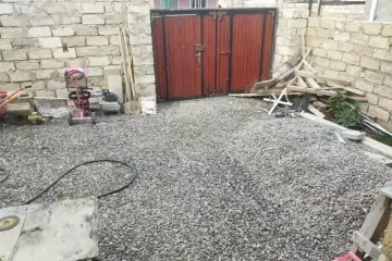 Satılır Həyət Evi Buzovnada