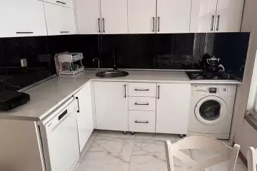 Satılır Həyət Evi Yeni Bakida