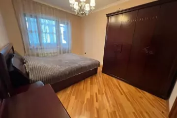 Aylıq Kirayə Köhnə Tikili 8-ci Kilometrdə