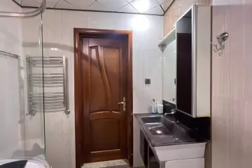 Aylıq Kirayə Köhnə Tikili 8-ci Kilometrdə