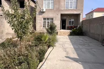 Satılır Həyət Evi Yeni Bakida