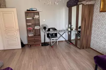 Satılır Həyət Evi Yeni Bakida