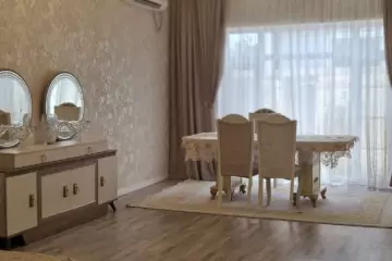 Satılır Həyət Evi Buzovnada