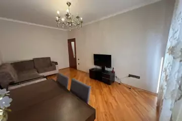 Aylıq Kirayə Köhnə Tikili 8-ci Kilometrdə