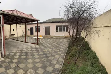 Satılır Həyət Evi Badamdarda 