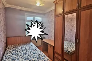 Satılır Köhnə Tikili 8-ci Kilometrdə