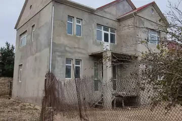 Satılır Bağ Evi Buzovnada