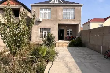 Satılır Həyət Evi Yeni Bakida