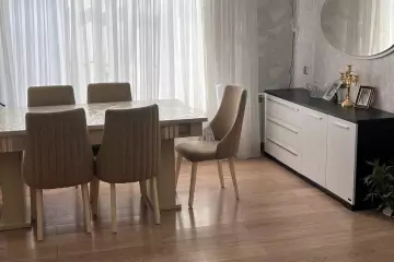 Satılır Həyət Evi Yeni Bakida
