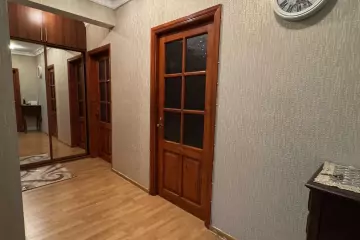 Satılır Köhnə Tikili Xətai Park Yaşayış Kompleksida