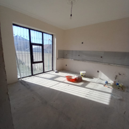 Satılır 4 otaqlı Həyət evi 135 m², 4 sot  torpaq, Maştağa