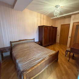 Satılır 4 otaqlı Yeni Tikili 185 m², 28 May metrosu ətrafı