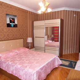 Kirayə 3 otaqlı Yeni Tikili 140 m², Gənclik Mall