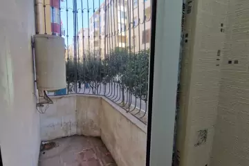 Satılır Yeni Tikili Masazırda