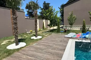 Günlük Kirayə Bağ Evi Mərdəkanda