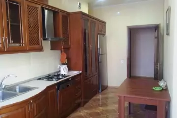 Aylıq Kirayə Yeni Tikili Heydər əliyev Mərkəzində