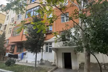 Satılır Köhnə Tikili 6-cı Mikrorayonda