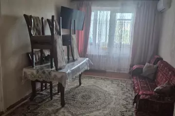 Satılır Köhnə Tikili Hövsanda