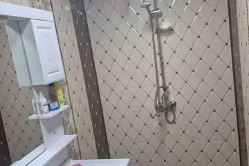 Satılır Köhnə Tikili Hövsanda