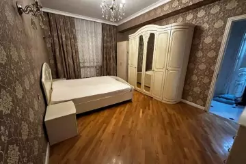 Aylıq Kirayə Yeni Tikili Elmler Akademiyasıda