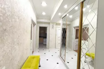 Aylıq Kirayə Yeni Tikili Elmler Akademiyasıda