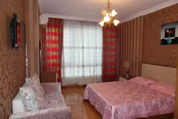 Aylıq Kirayə Yeni Tikili Gənclik Mallda