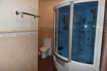 Aylıq Kirayə Yeni Tikili Gənclik Mallda