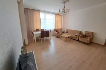 Aylıq Kirayə Yeni Tikili Ağ şəhər Kompleksində