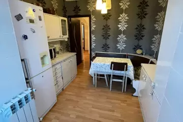 Satılır Köhnə Tikili Hüseyn Cavid Parkı