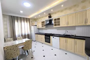 Aylıq Kirayə Yeni Tikili Elmler Akademiyasıda