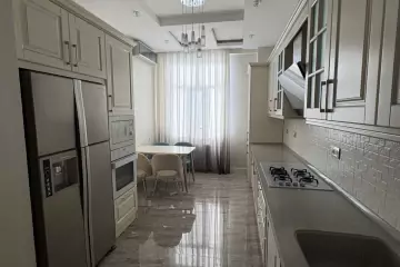Satılır Yeni Tikili Yasamalda
