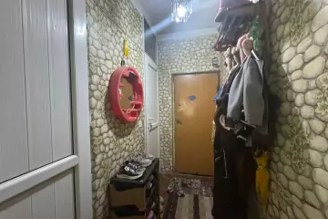 Satılır Köhnə Tikili 6-cı Mikrorayonda