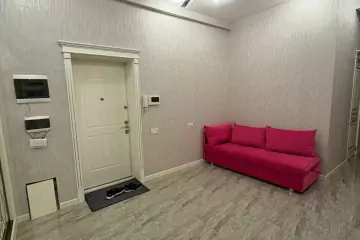 Satılır Yeni Tikili Yasamalda