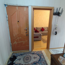 Satılır 2 otaqlı Köhnə Tikili 60 m², Ukraniya dairəsi